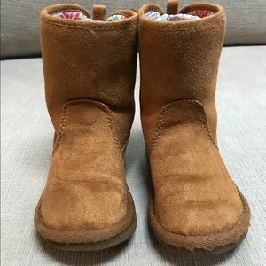 Carters kids boots with bow detail